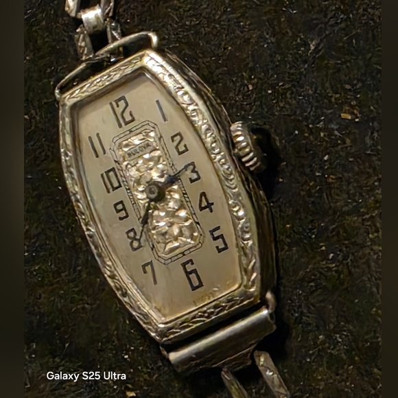 Vintage ART DECO 20S OR 30S BULOVA Silver Watch with Black Numerals - Picture 5 of 12